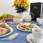 Plaza Bed & Breakfast