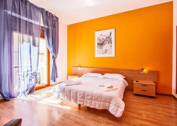 Bed & Breakfast Plaza