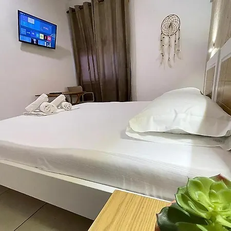 Cplaza Bed & Breakfast