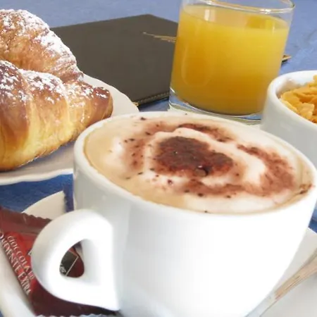 Plaza Bed & Breakfast